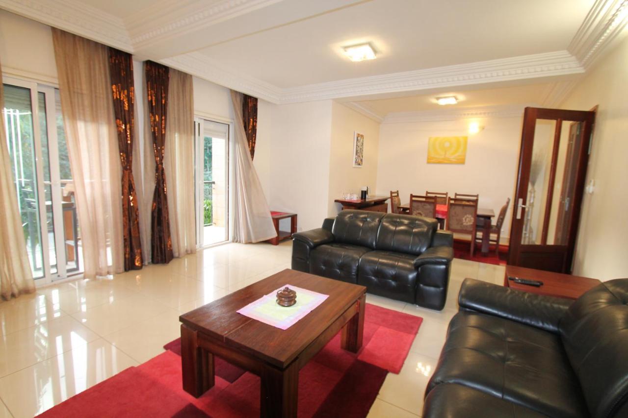 Residence Massou Yaoundé Esterno foto